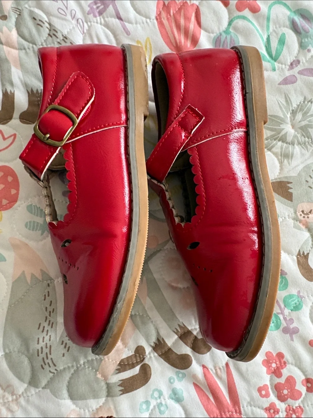 N/A classic red